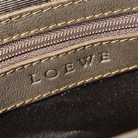 LOEWE SUEDE BAG - Picture 15 of 16